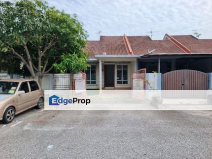 Single Storey Terrace Jalan Makyong Bandar Bukit Raja, Selangor, Klang