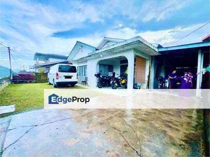NEAR UPM Bungalow Seri Kembangan, Selangor, Seri Kembangan