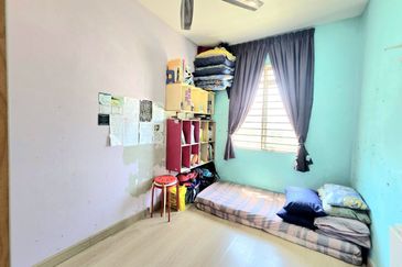 Pr1ma Apartment @ Precint 11