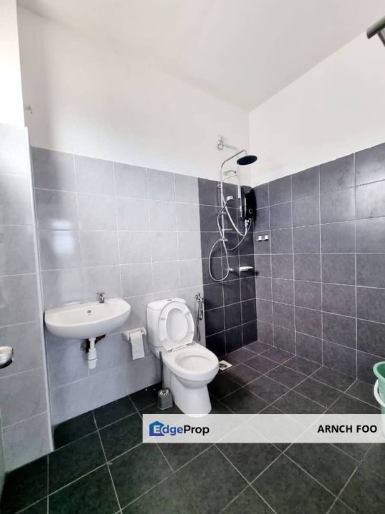 Cluster House , Johor, 