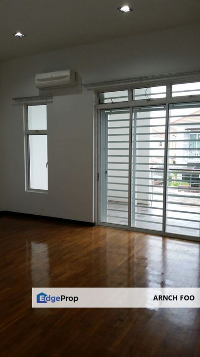 Semi Detached for rent, Johor, Johor Bahru