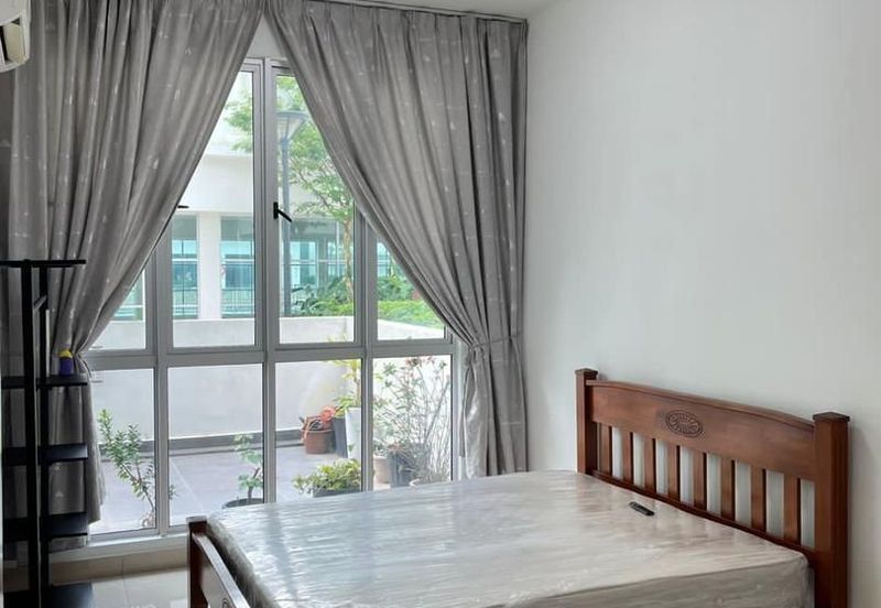 Meridin Bayvue Apartment