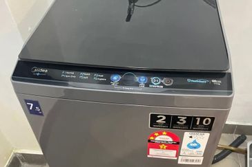 Meridin Bayvue Apartment