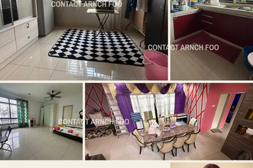 Maple Red, Adda Heights