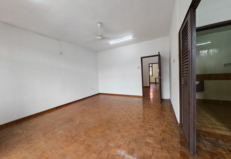 Jalan Aliff Harmoni 4/5