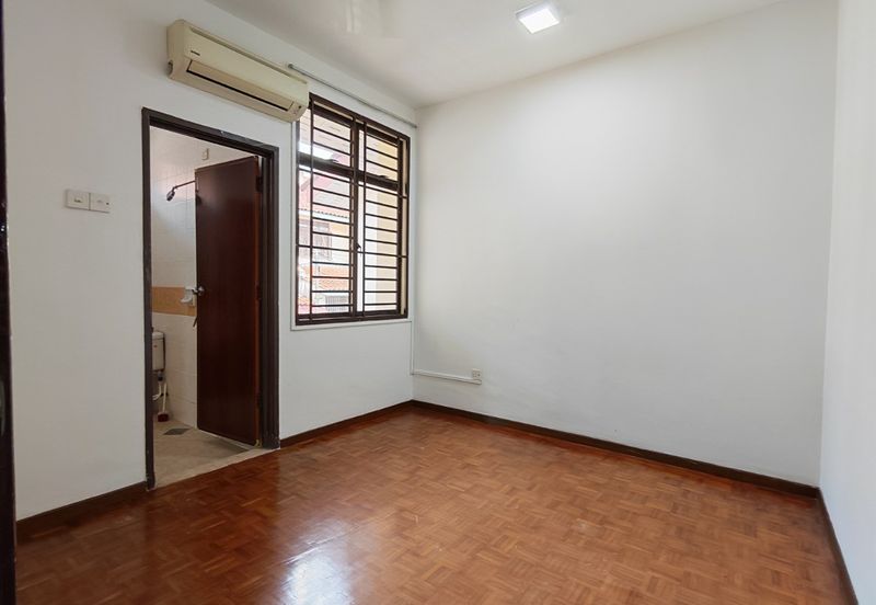 Jalan Aliff Harmoni 4/5