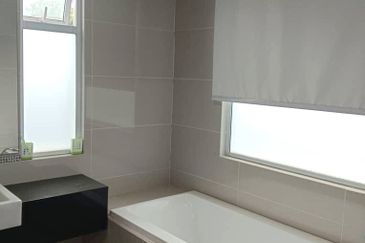 Isola Villa @ Senibong Cove