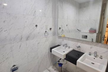 Imperia @ Puteri Harbour