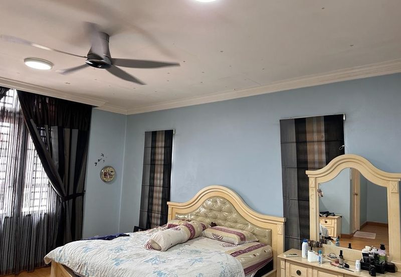 Taman Austin Perdana