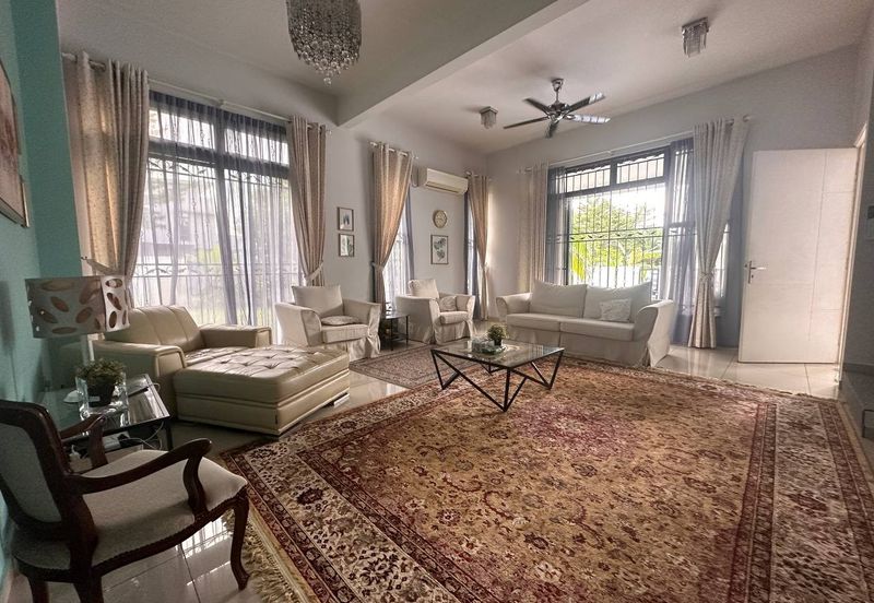 Garden Villa @ Bukit Indah 2