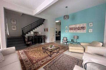 Garden Villa @ Bukit Indah 2