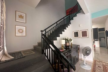 Garden Villa @ Bukit Indah 2