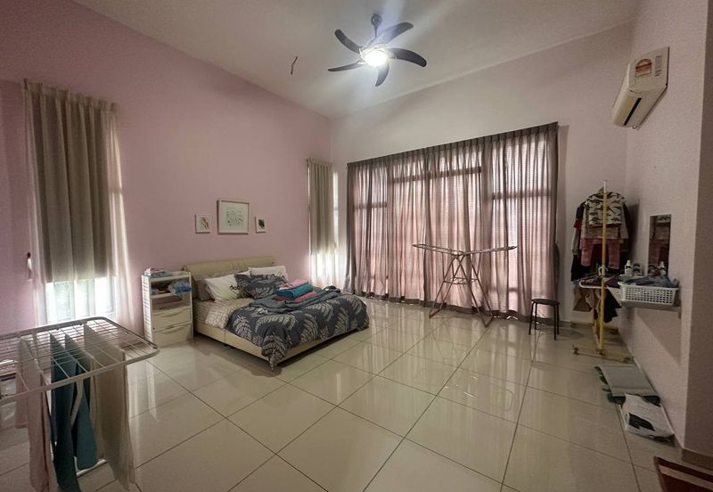 Garden Villa @ Bukit Indah 2