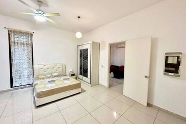 Garden Villa @ Bukit Indah 2