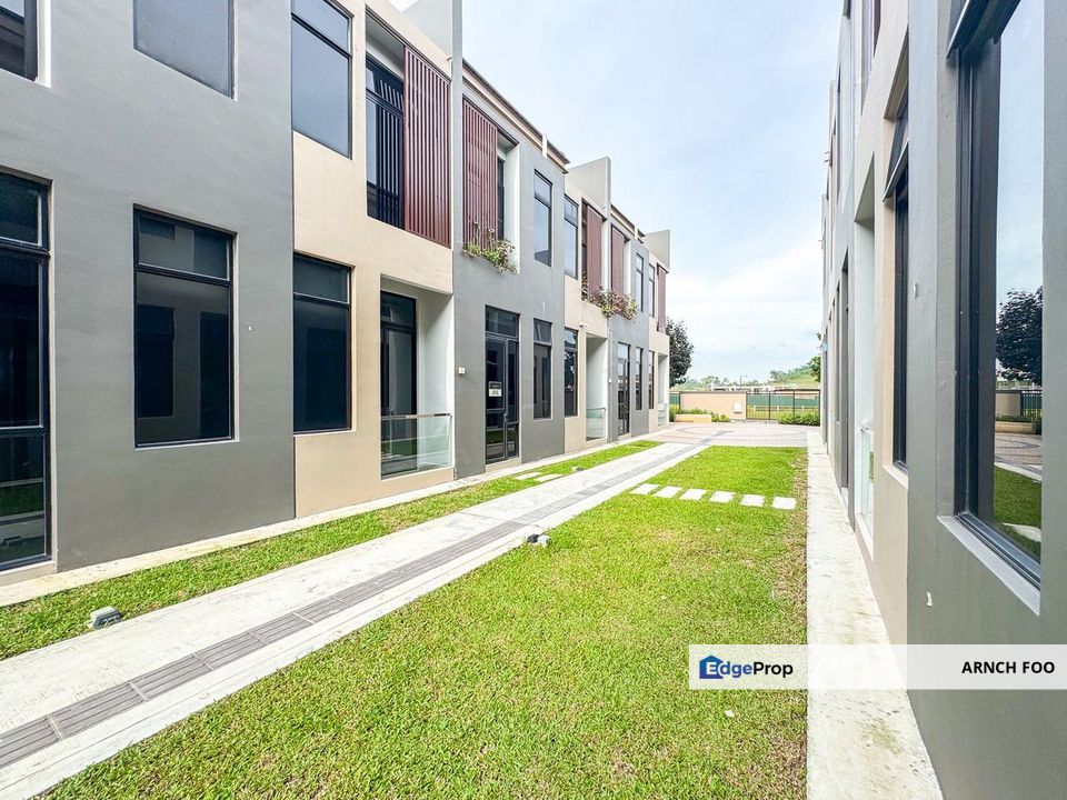 Double Storey Terrace , Johor, Johor Bahru