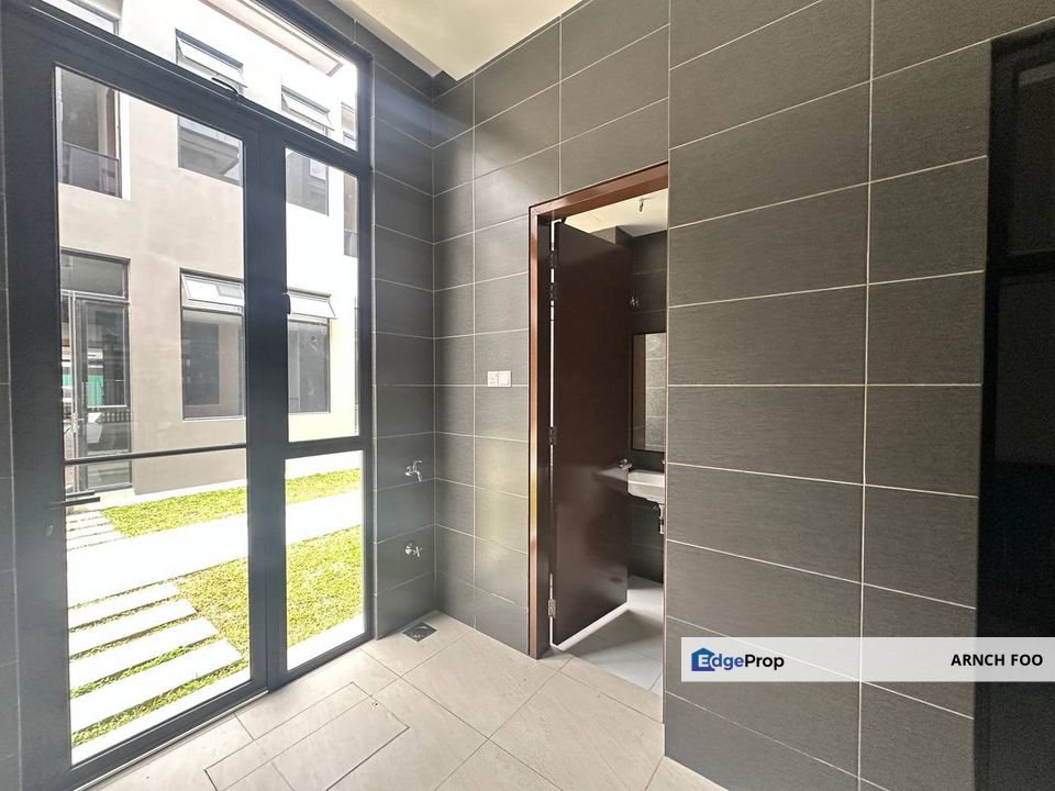 Double Storey Terrace , Johor, Johor Bahru