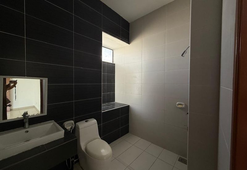 Garden Villa @ Bukit Indah 2