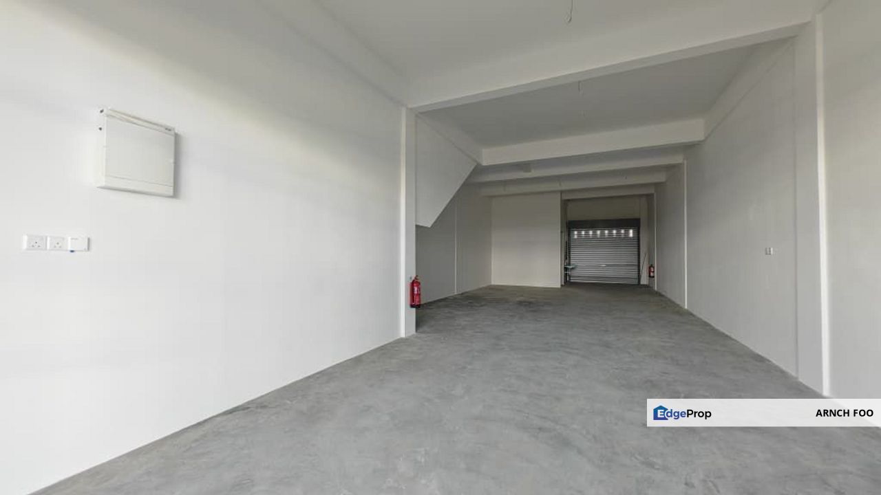Brand New Double Storey Shop , Johor, Pasir Gudang