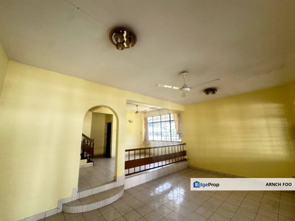 Double Storey Terrace Corner For Rent, Johor, Johor Bahru
