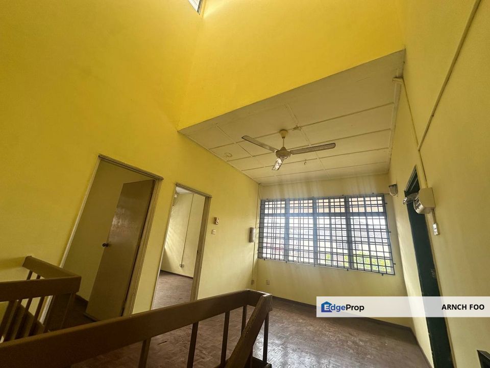 Double Storey Terrace Corner For Rent, Johor, Johor Bahru