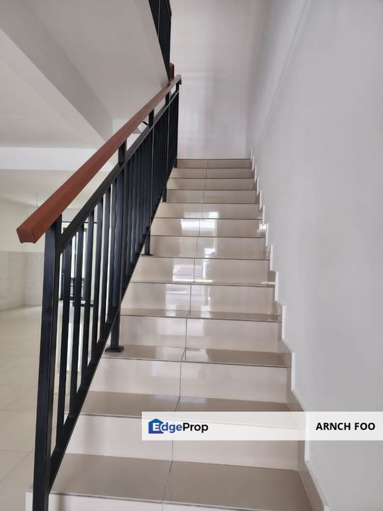 Central park/2 Storey terrace /limited property , Johor, Johor Bahru