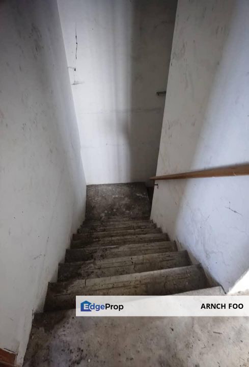 Pontian Maju Terrace factory, Johor, Pontian