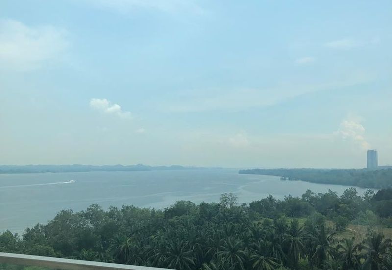 Puteri Cove Residences