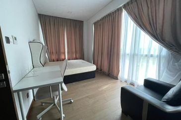 Puteri Cove Residences