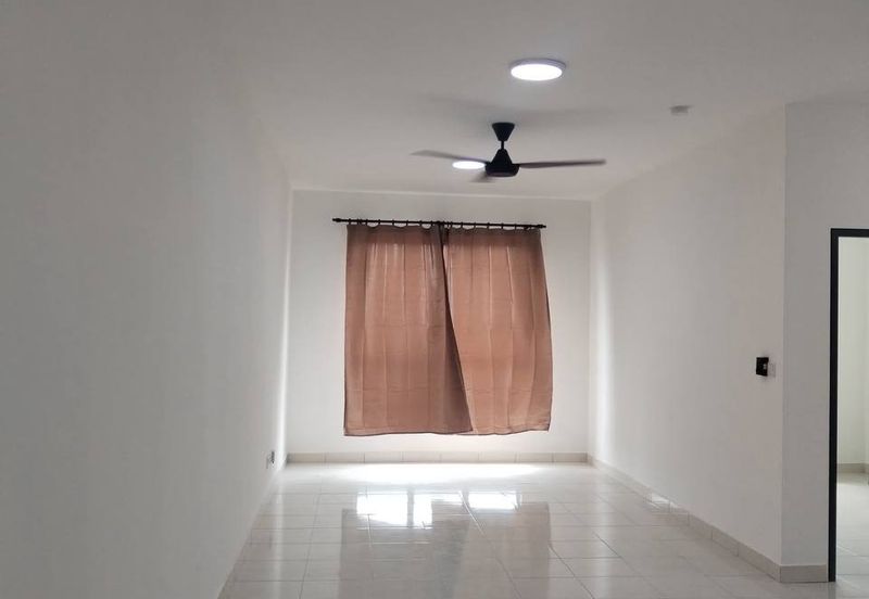 ADENIA APARTMENT @ BANDAR PARKLANDS, KLANG
