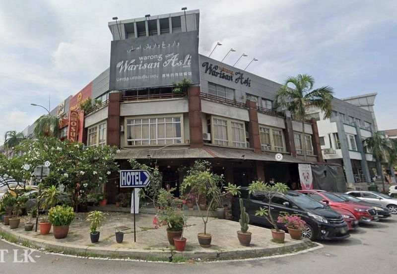 Bayu Tinggi Commercial Centre -Taipan