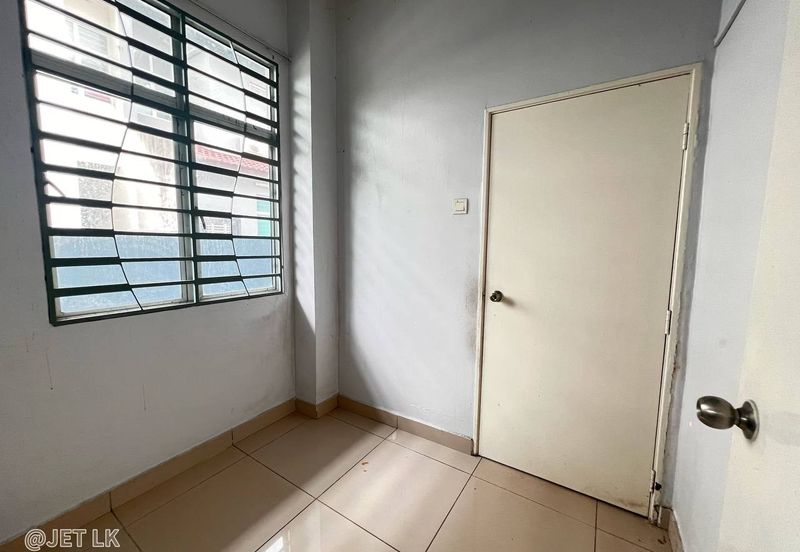 Taman Ehsan Jaya, Pendamaran