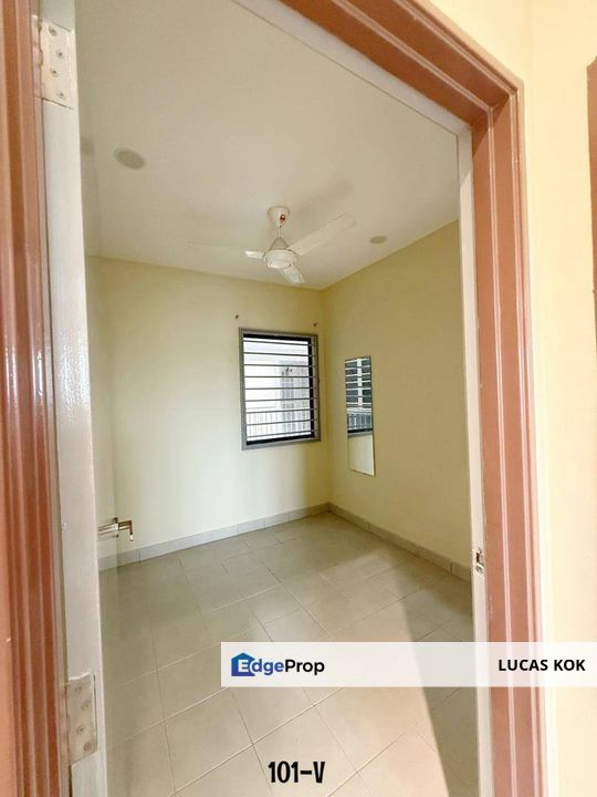 Partially Furnished Seruling Apartment Bandar Bukit Raja Klang For Rent, Selangor, Klang