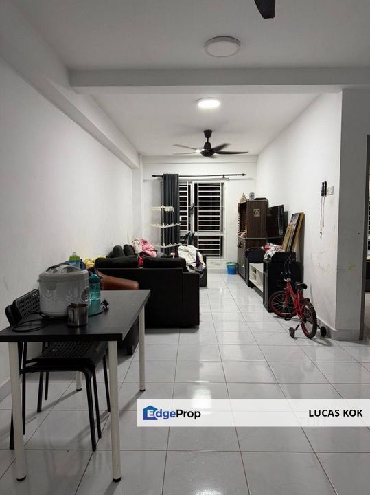Partially Furnished Trifolia Apartment Kampung Jawa Behind Nsk Sentosa Klang For Rent, Selangor, Klang