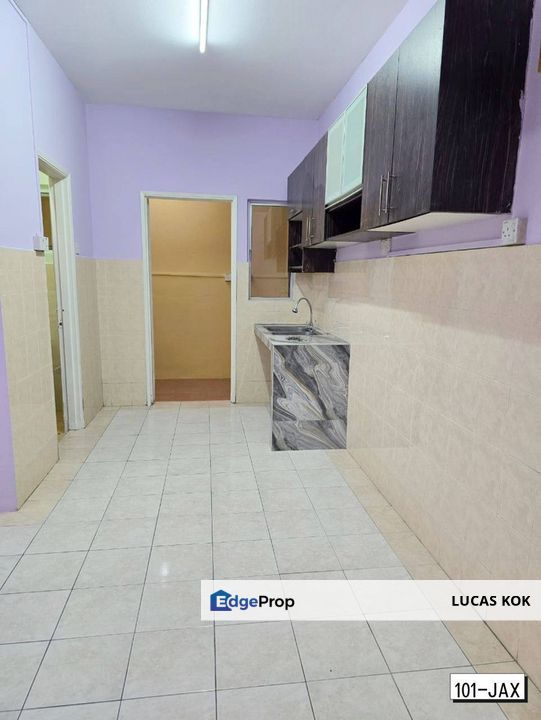 Ground Floor Bayu Villa Apartment Bayu Perdana Klang Near Htar Hospital For Rent, Selangor, Klang