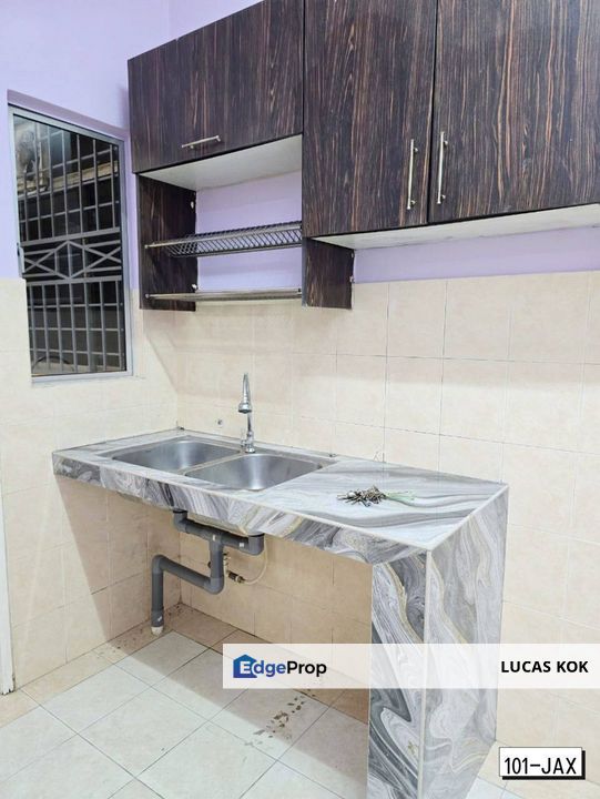 Ground Floor Bayu Villa Apartment Bayu Perdana Klang Near Htar Hospital For Rent, Selangor, Klang