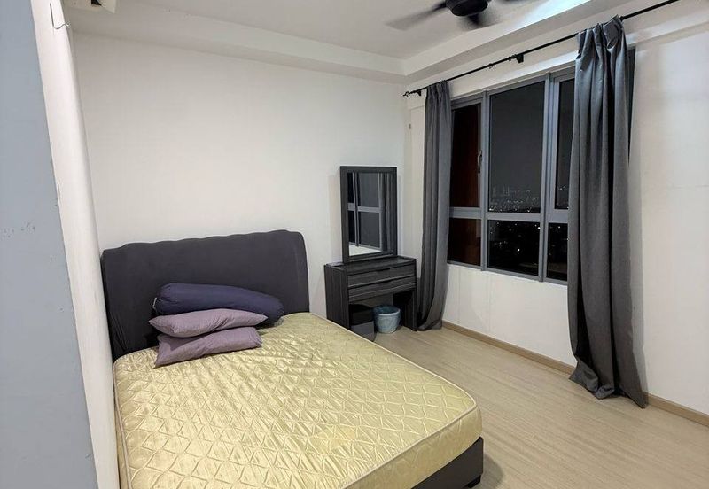 Gravit8 @ Klang South