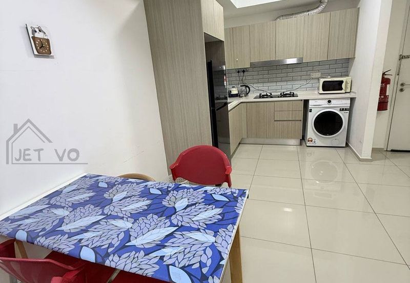 Gravit8 @ Klang South