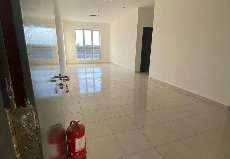 ADENIA APARTMENT @ BANDAR PARKLANDS, KLANG