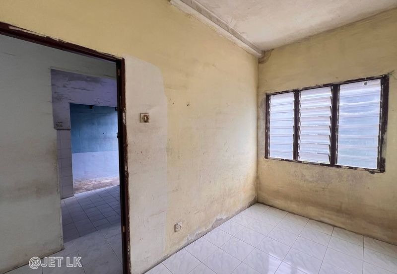 Pangsapuri Pelangi Indah