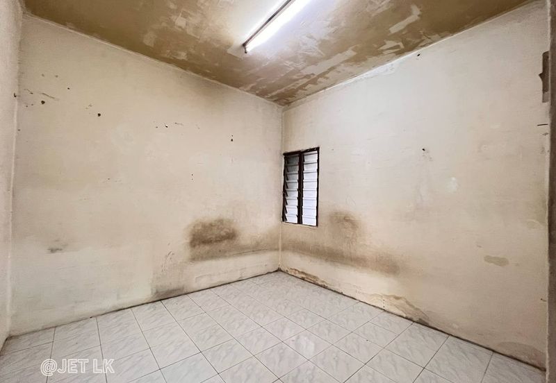 Pangsapuri Pelangi Indah