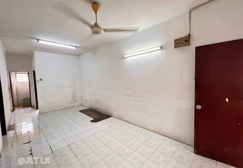 Pangsapuri Pelangi Indah