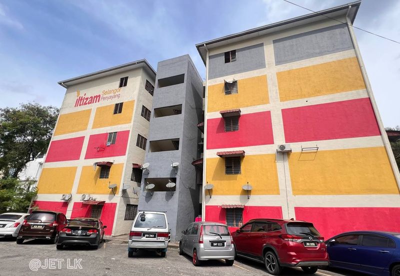 Pangsapuri Pelangi Indah