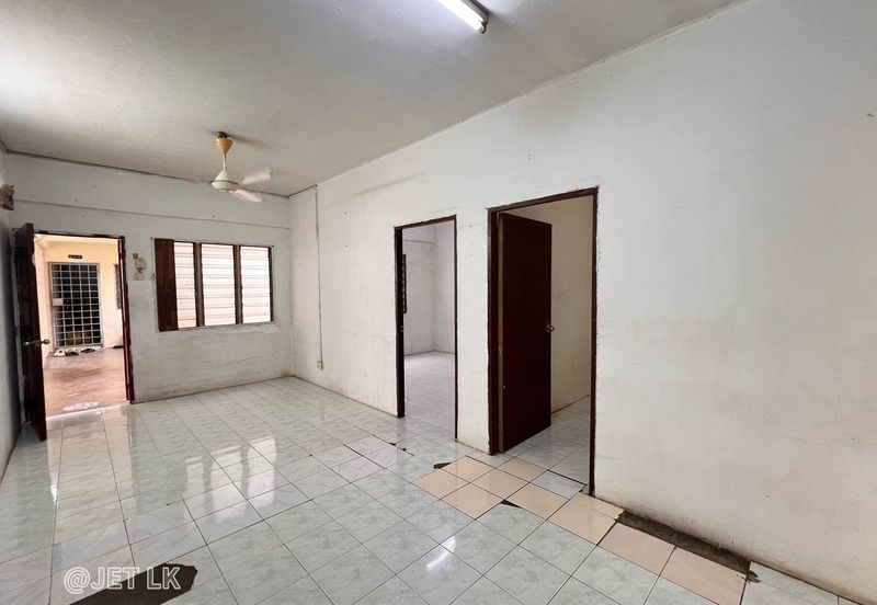 Pangsapuri Pelangi Indah