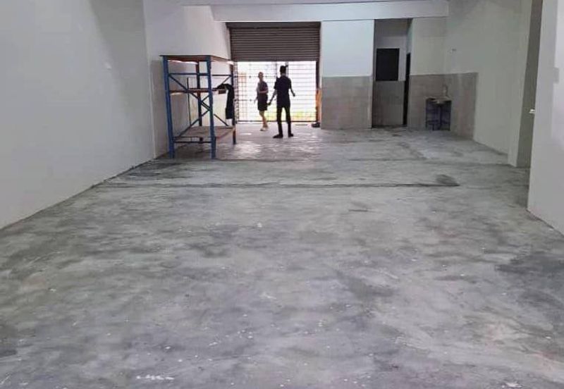 Bayu Tinggi Commercial Centre -Taipan