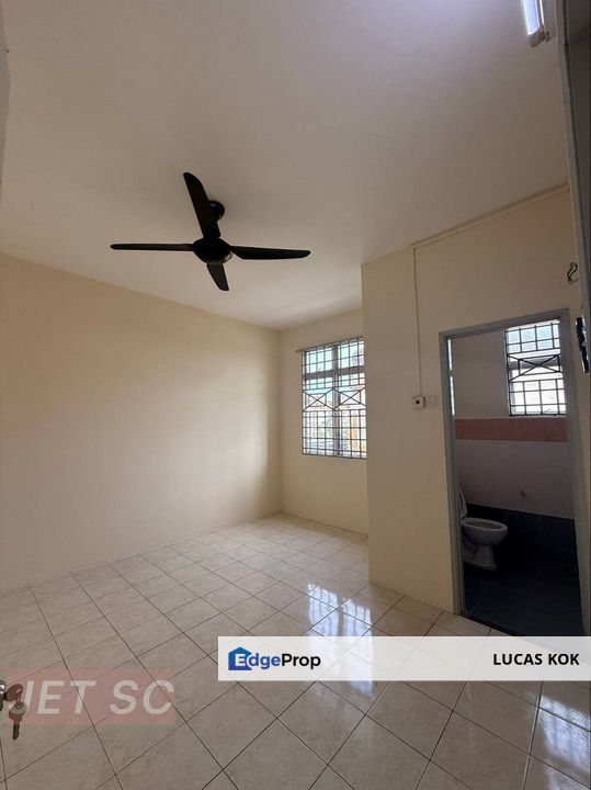 Newly Painted Bayu Villa Apartment Bayu Perdana For Rent Klang, Selangor, Klang
