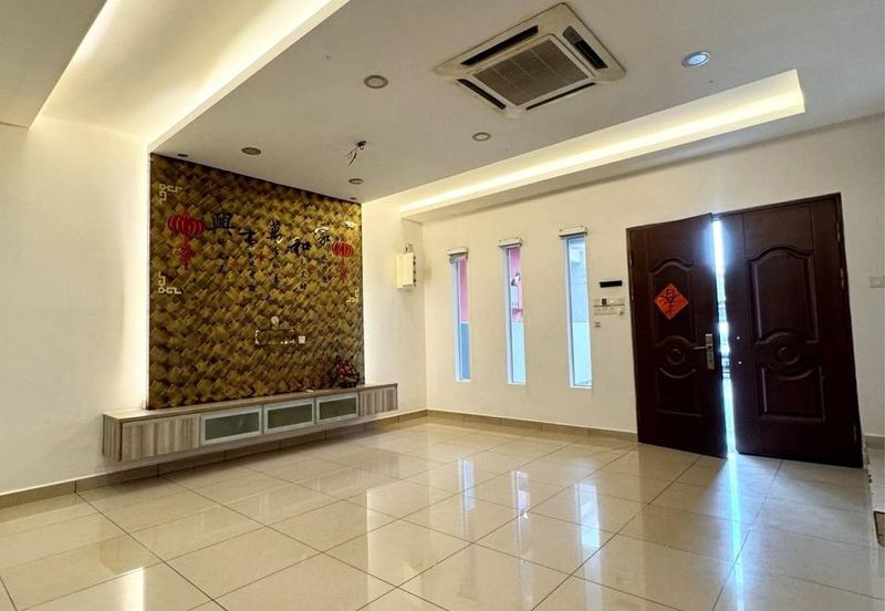 Taman Ehsan Jaya, Pendamaran