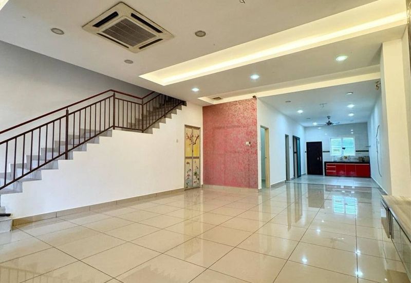 Taman Ehsan Jaya, Pendamaran