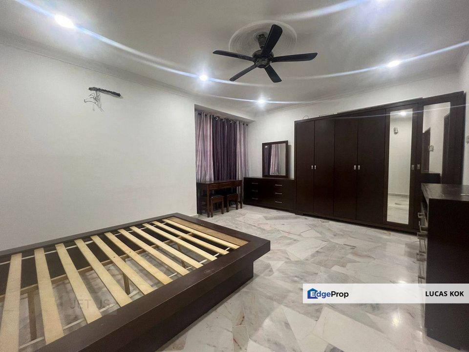 Partially Furnished Taman Sentosa 2 Double Storey Klang House For Rent, Selangor, Klang