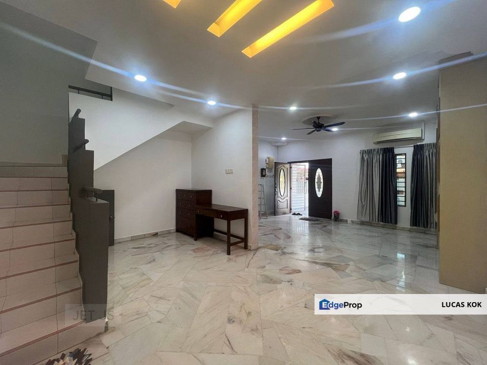 Partially Furnished Taman Sentosa 2 Double Storey Klang House For Rent, Selangor, Klang