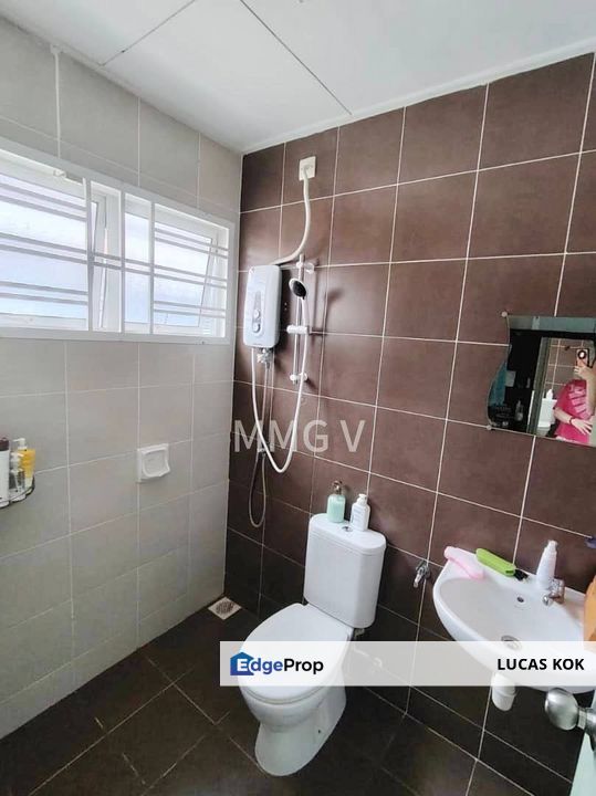 Move in Condition Bandar Puteri Cassava 2 Double Storey Klang House For Sell, Selangor, Klang